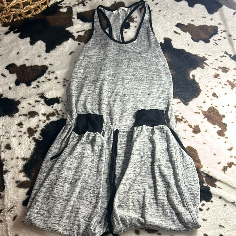 Love tree jump suit